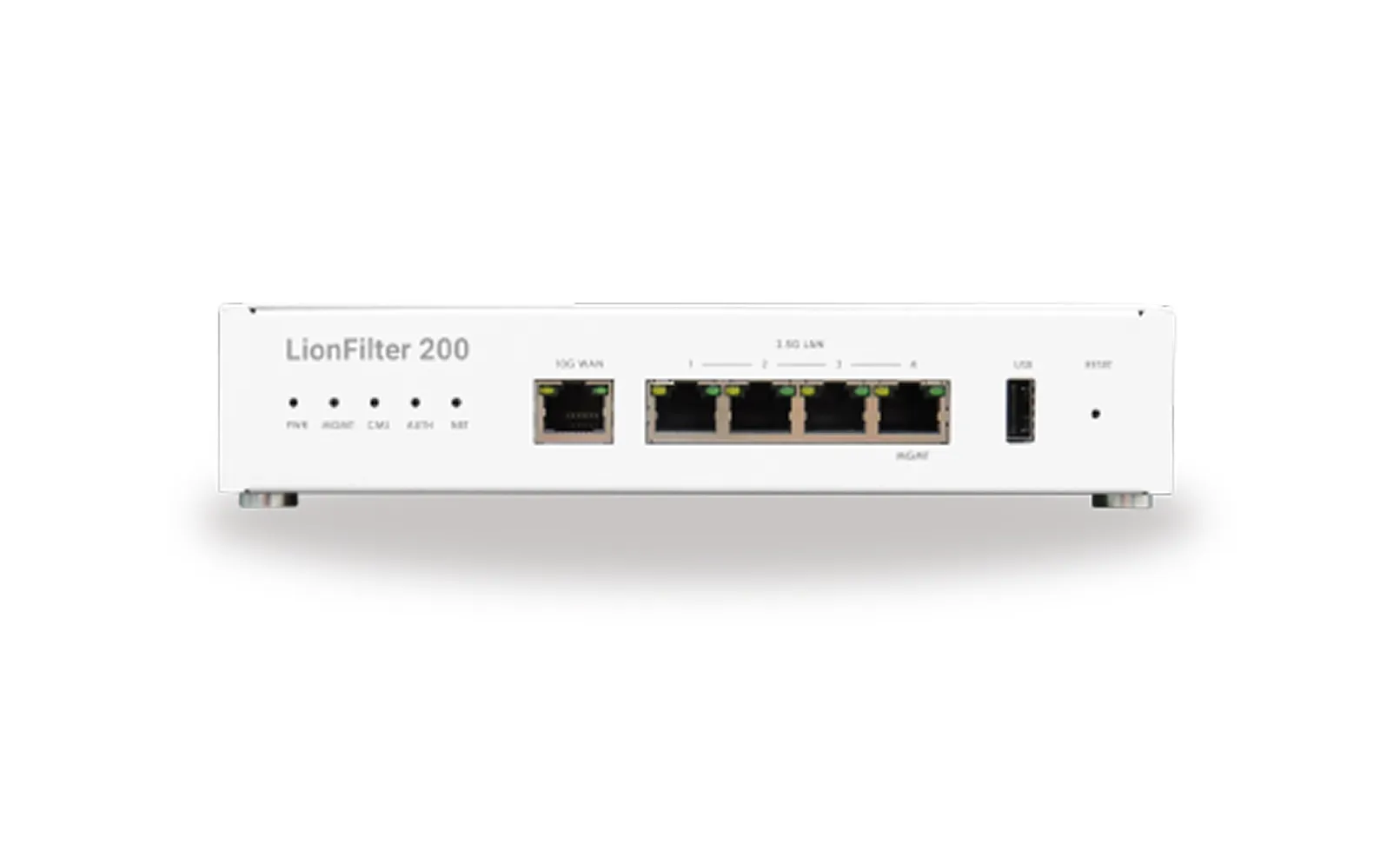 10G WANポートと4つの2.5G LANポートを搭載し、高速なデータ通信を実現。ネットワークはスムーズに